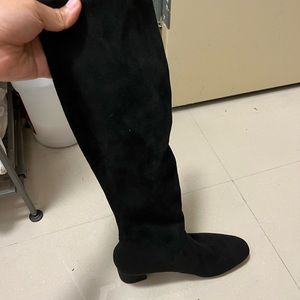 Stuart weitzman suede knee high boots, size 8
